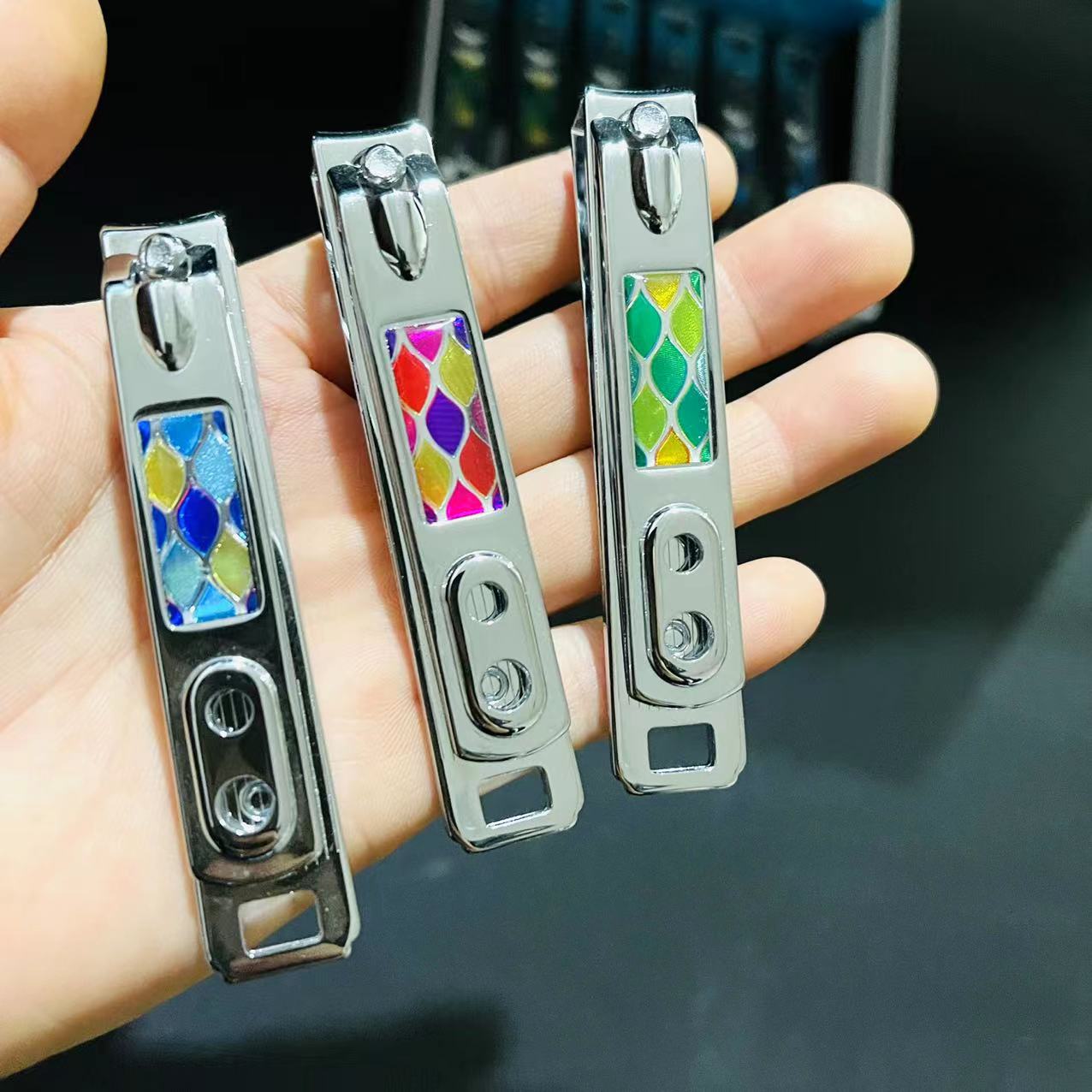 مقطع أظافر مزود بقص أظافر مسطحة الأذن من طراز VT801-3 مزود بملاصقة أظافر للبالغين مجهز بأظافر مسطحة details Picture