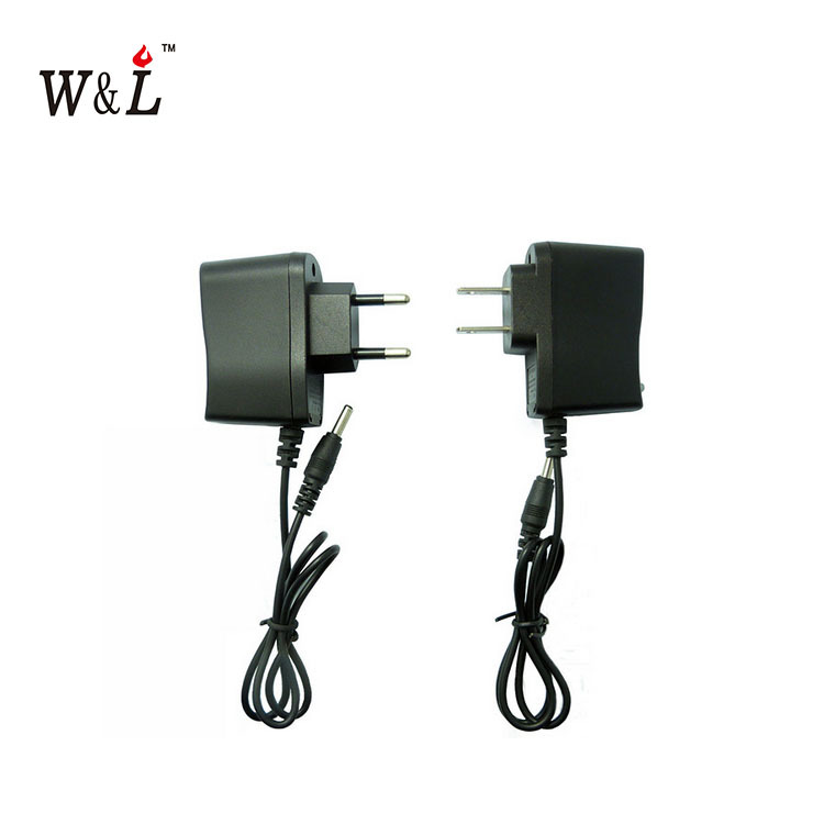 18650直充锂电池英规USB线车充英规美规欧规强光手电筒只供外贸货产品图