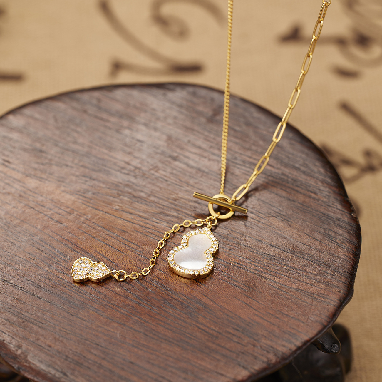 S925 Silver Fortune and Good Luck Necklace for Women with TO buckle, light luxury design, versatile shell pendant, collarbone chain accessory wholesale Specification drawing