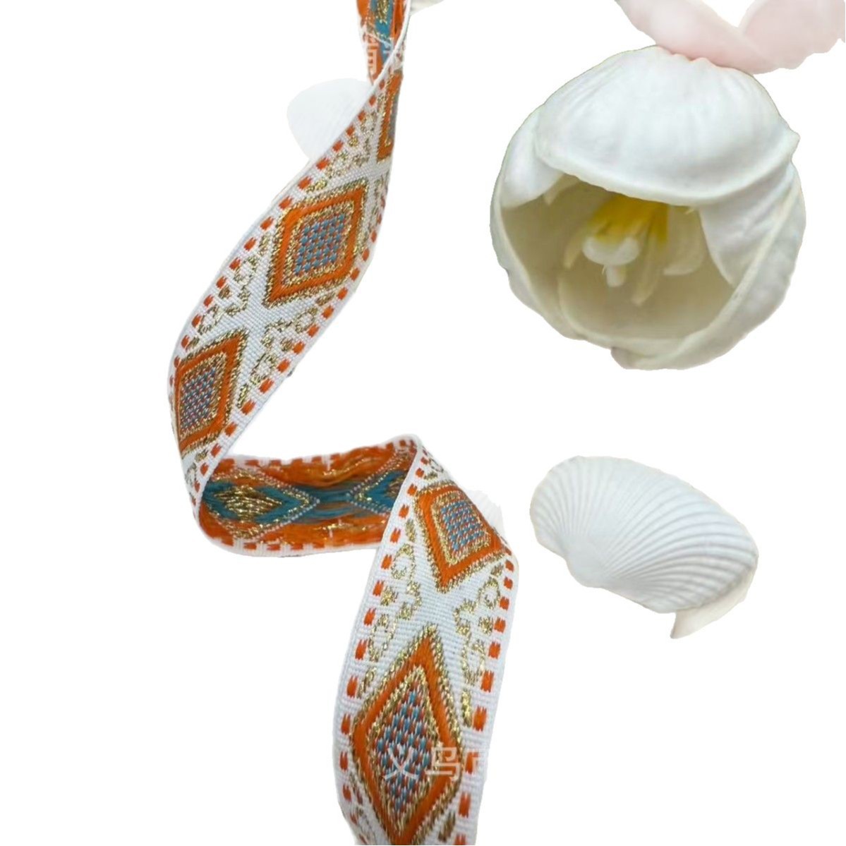 1.5 -ج من الخيوط الذهبية الوطنية Item Picture