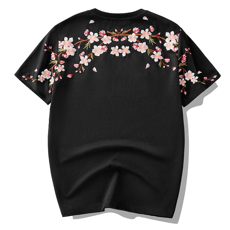 New Spring/Summer 2026 Chinese Trend brand loose plum blossom embroidered short-sleeved T-shirts for men and couples, summer half-sleeved Item Picture