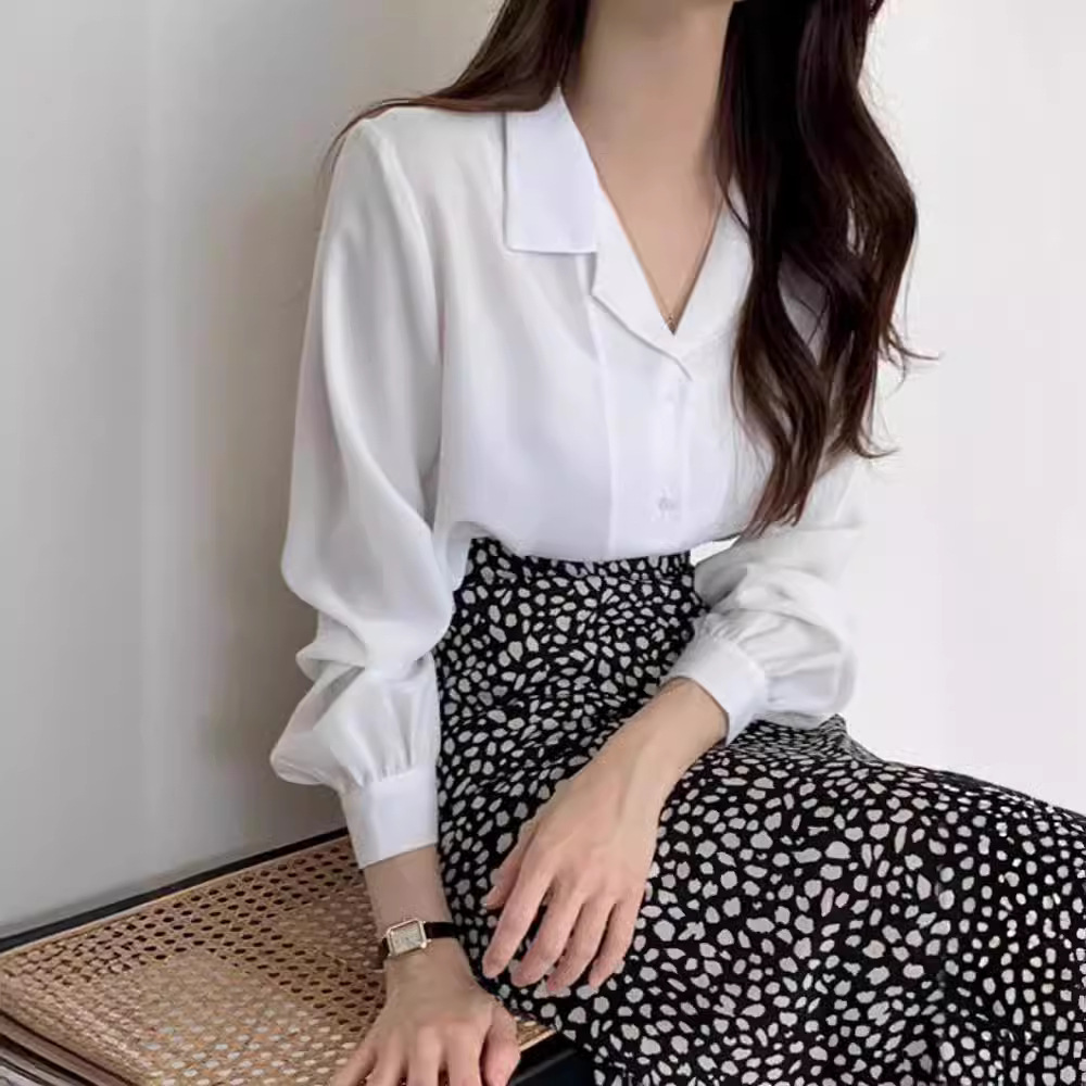 Korean chic2025 Spring/Summer simple solid color elegant suit collar chiffon shirt, French gentle long-sleeved shirt for women details Picture