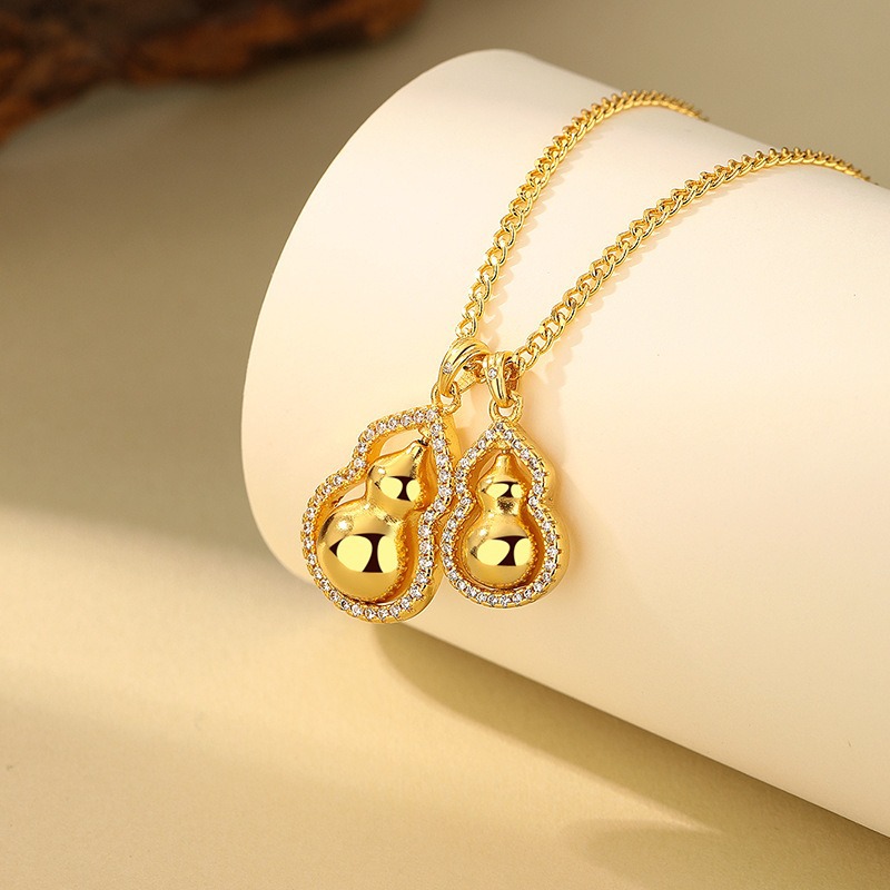 The same style of rotatable double gourds stacked pendant, traditional Chinese style sand gold sweater chain gourd pendant necklace details Picture