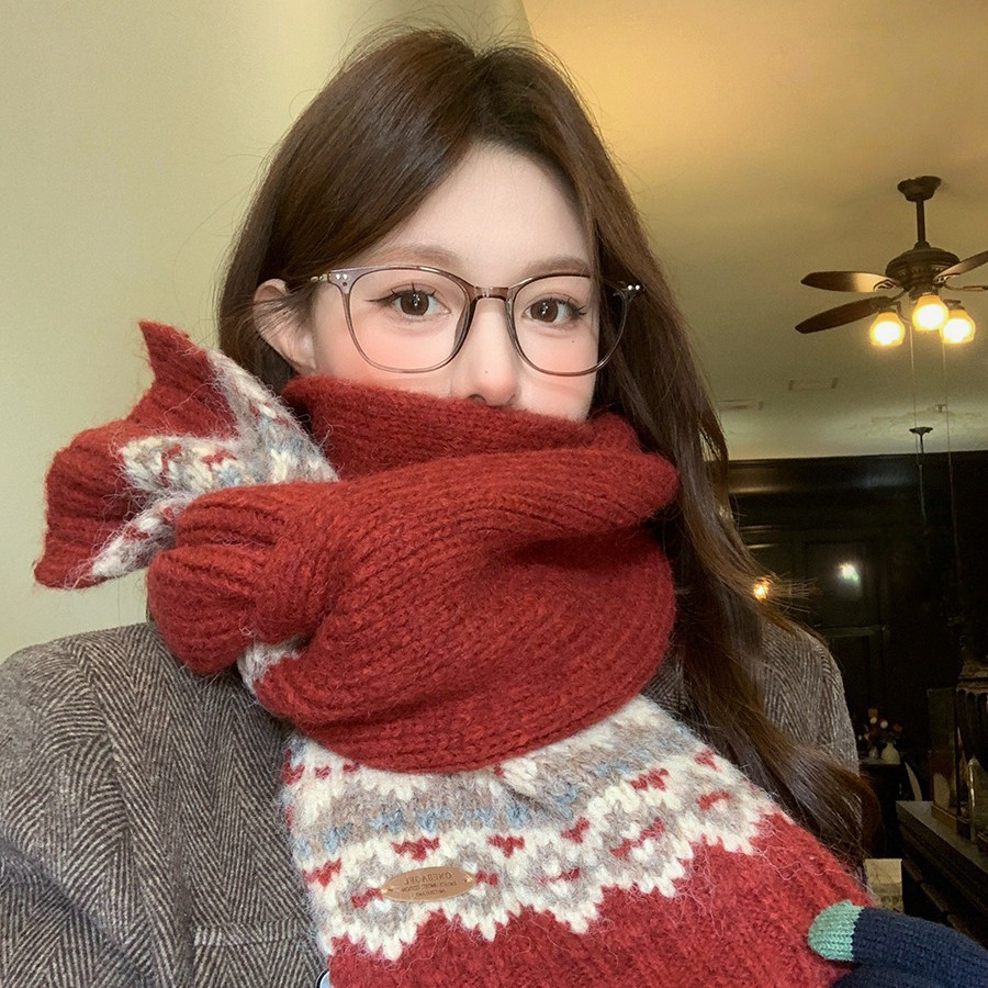2025 Retro Fair Island style jacquard knitted woolen scarf for women, autumn and winter Korean atmosphere, versatile and warm neck Specification image