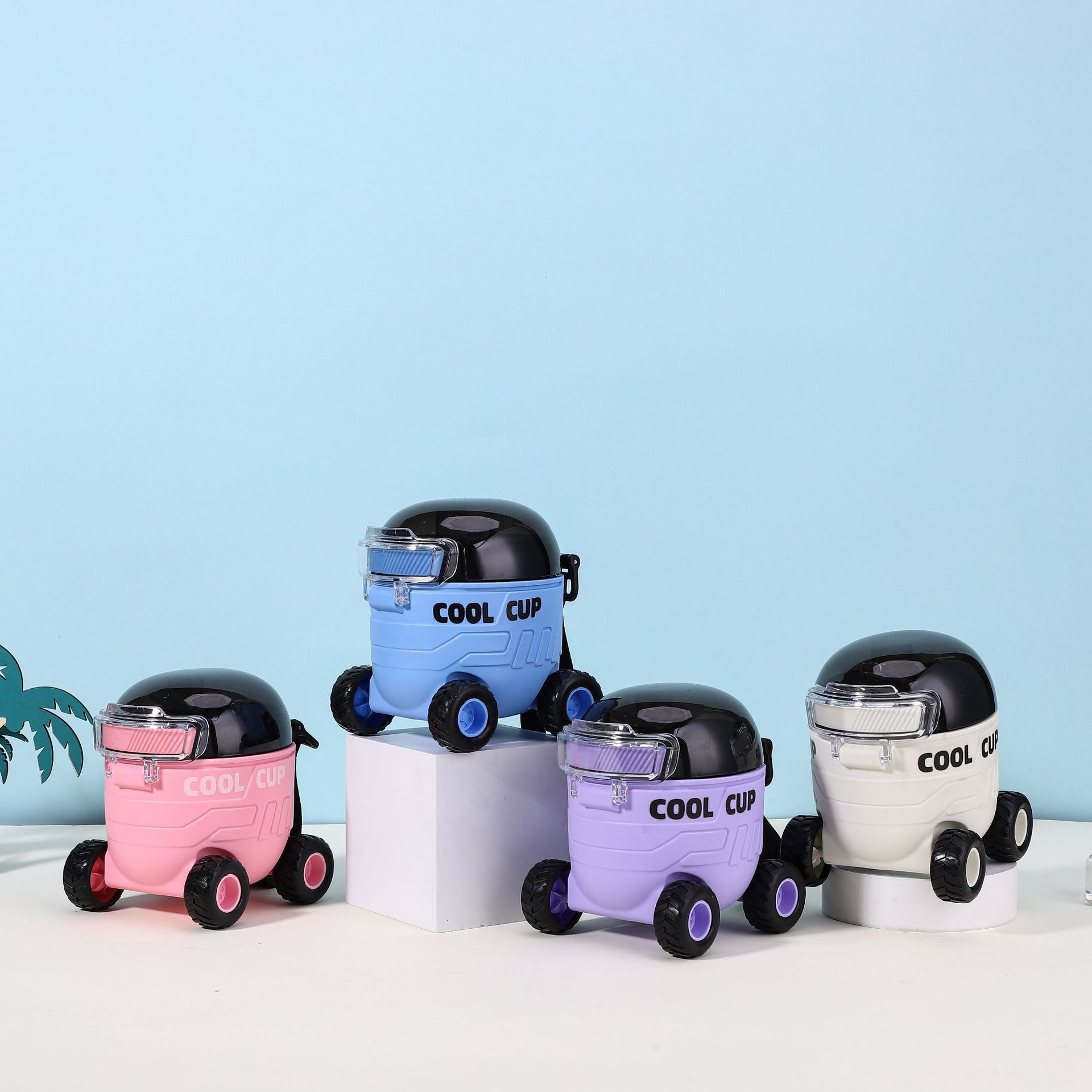 新款卡通儿童吸管水杯塑料杯子火星汽车杯提绳便携大容量学生水壶