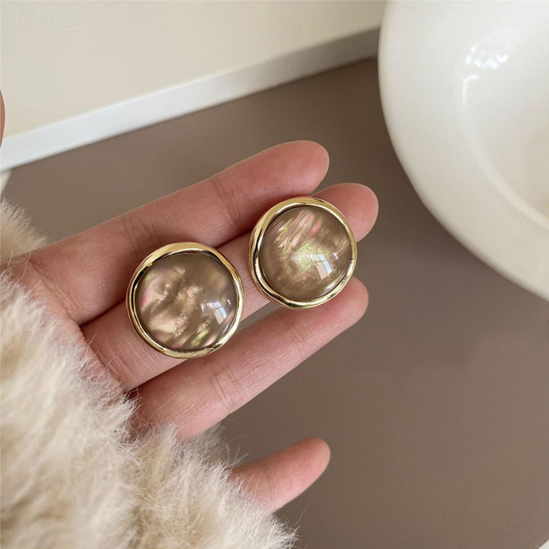 S925 Silver needle stud earrings for women, retro Hong Kong-style round glass earrings, simple earrings, high-end, gentle and elegant earrings details Picture