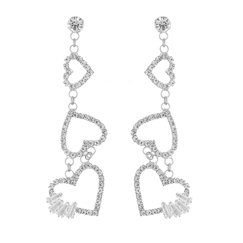 Cross-border European and American fashionable and elegant water diamond earrings for women's banquets and weddings, zircon heart-shaped pendants, elegant long earrings, wholesale supply from the manufacturer Item Picture