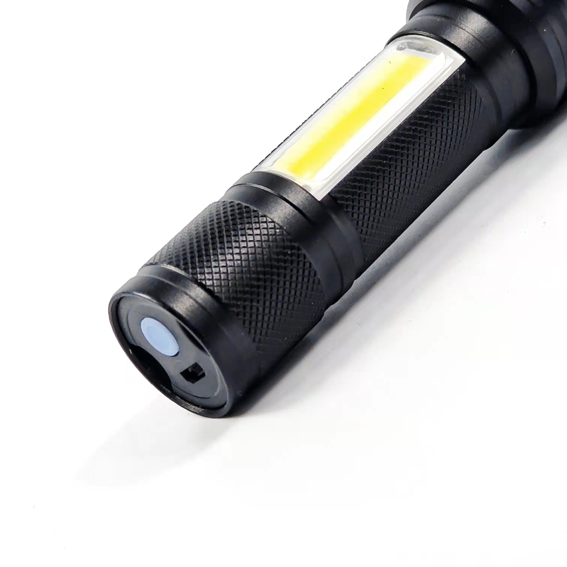 Cross-border P50 Zoom high-intensity long-range flashlight, outdoor USB charging, cycling COB side light flashlight, Fishing lamp details Picture
