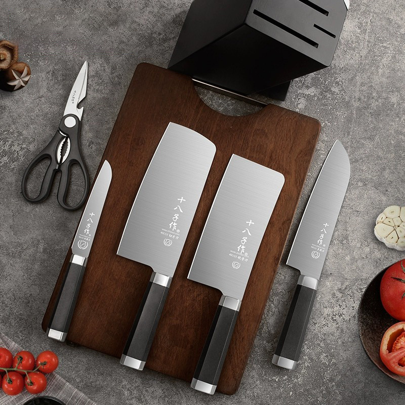Eighteen Sons Makes a set of Yueying knives, including a complete set of kitchen knives for household use, slicing knives and fruit knives Specification image