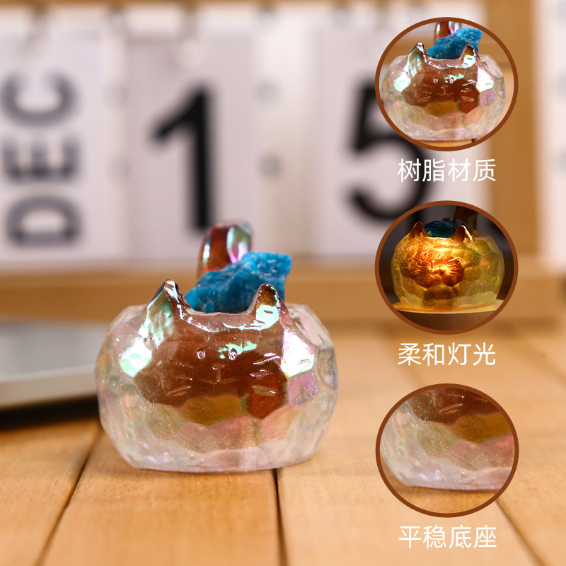 Wholesale of Catcat PAI crystal figurines, blind boxes, cute animal dolls, car decorations and stress-relieving small ornaments Application Scenario