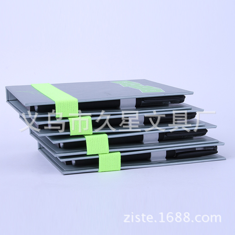 The manufacturer supplies silver-covered combination notepads with pens, combination sticky notes and sticky notes details Picture