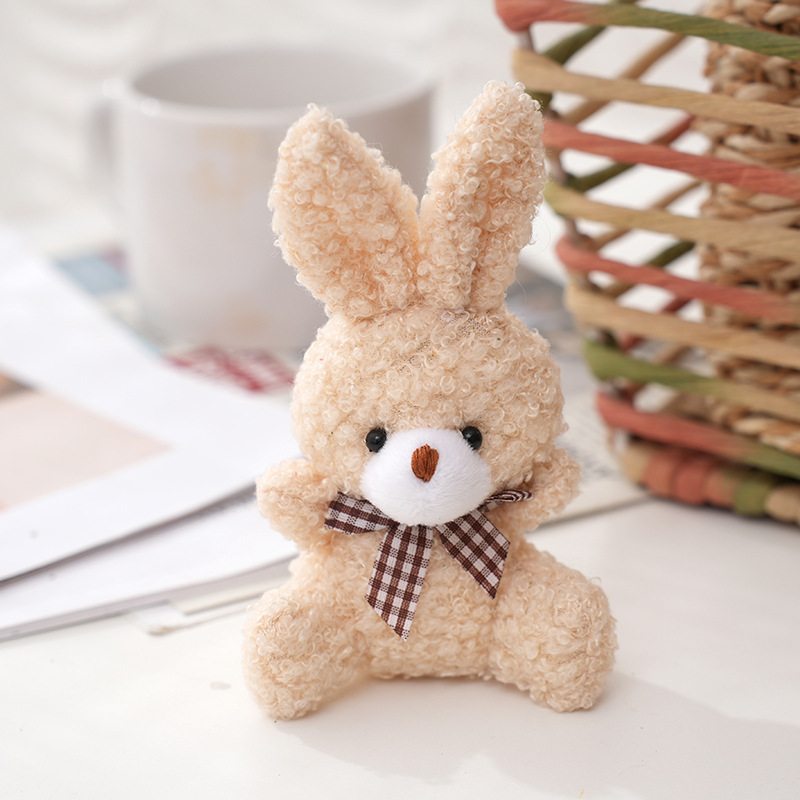 Wholesale of cartoon cute bow tie sitting little rabbit figurines, children's toys, plush pendants, backpacks, keychains and dolls Application Scenario