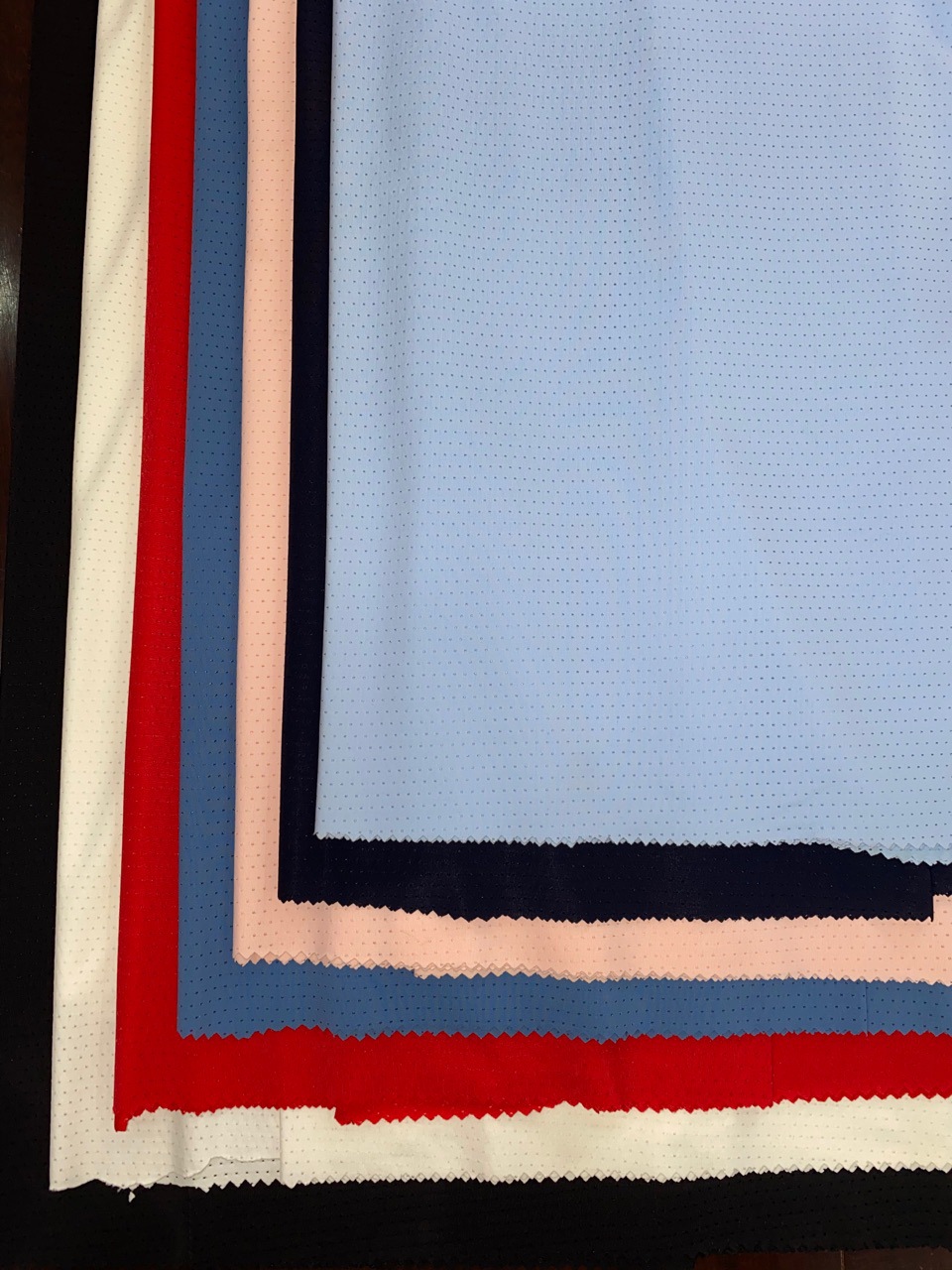 冰感小蝴蝶透气休闲运动瑜伽服拼接面料