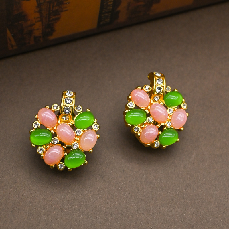 中古复古宫廷风镶钻花朵项链镂空浮雕时尚优雅轻奢花朵项链 details Picture