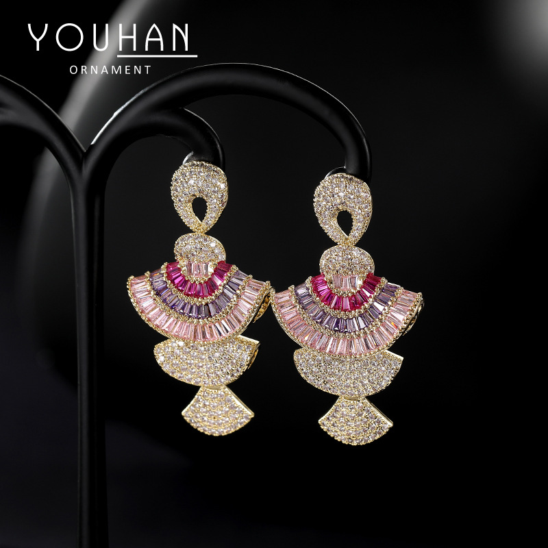 欧美重工彩色锆石小裙子耳饰S925银针耳坠立体渐变粉色扇形耳环