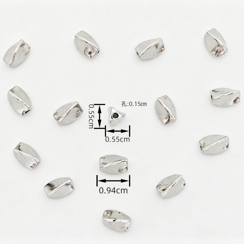 diy silver alloy spacer beads wholesale, keychains, car hangers, accessories, alloy silver loose beads bracelets, stringing beads Application Scenario