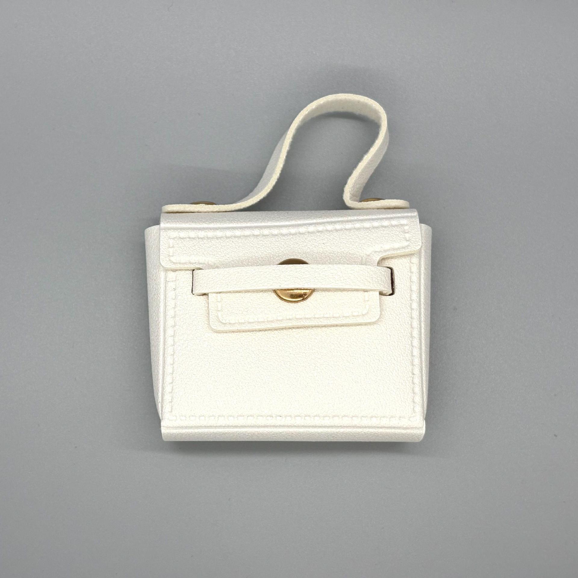 钥匙扣/亚克力钥匙扣/钥匙扣玻璃/拉布布/可爱钥匙扣挂件产品图