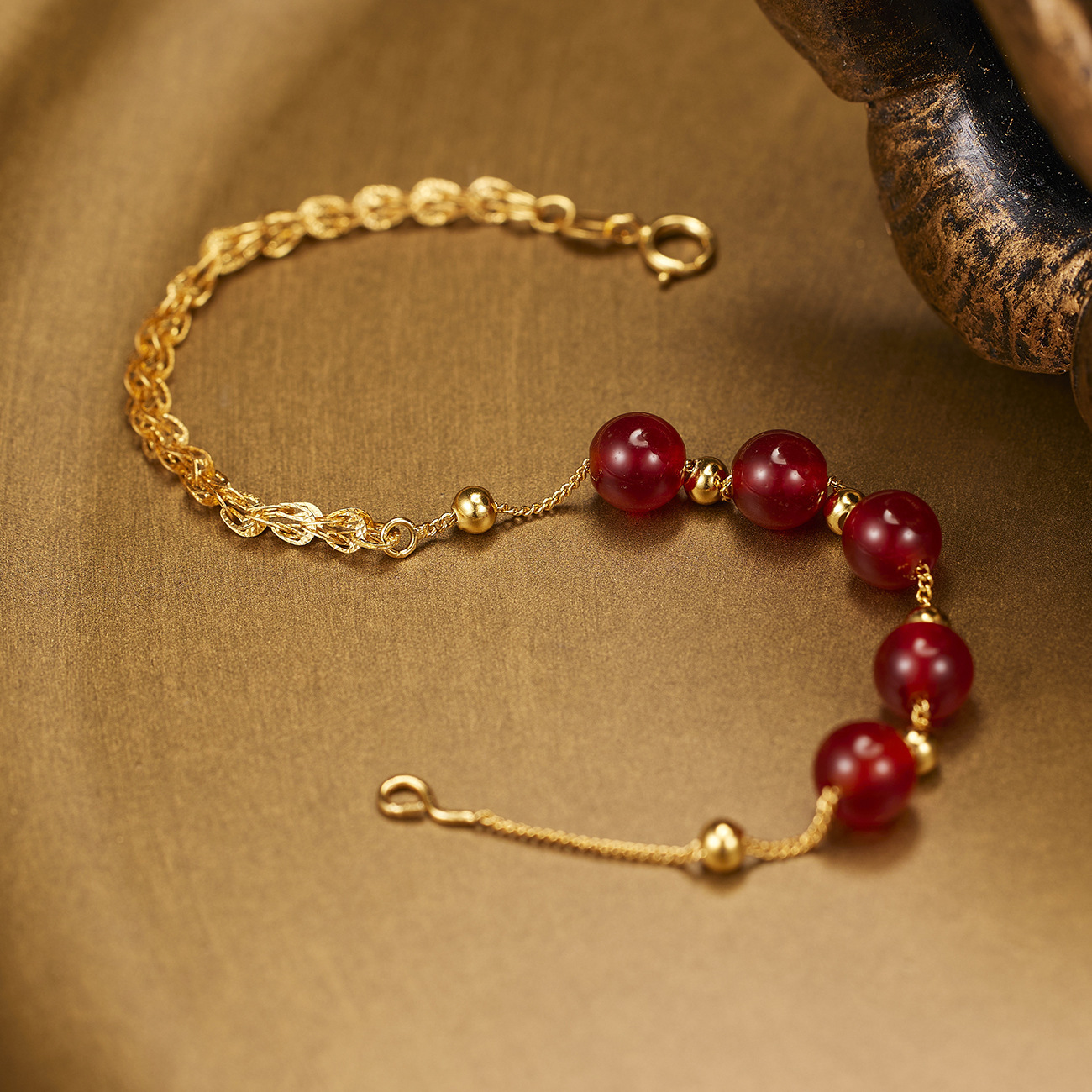 New Chinese-style bracelet, national trend phoenix tail chain, red and white agate patchwork, super fairy-like high appearance level bracelet, jewelry gift