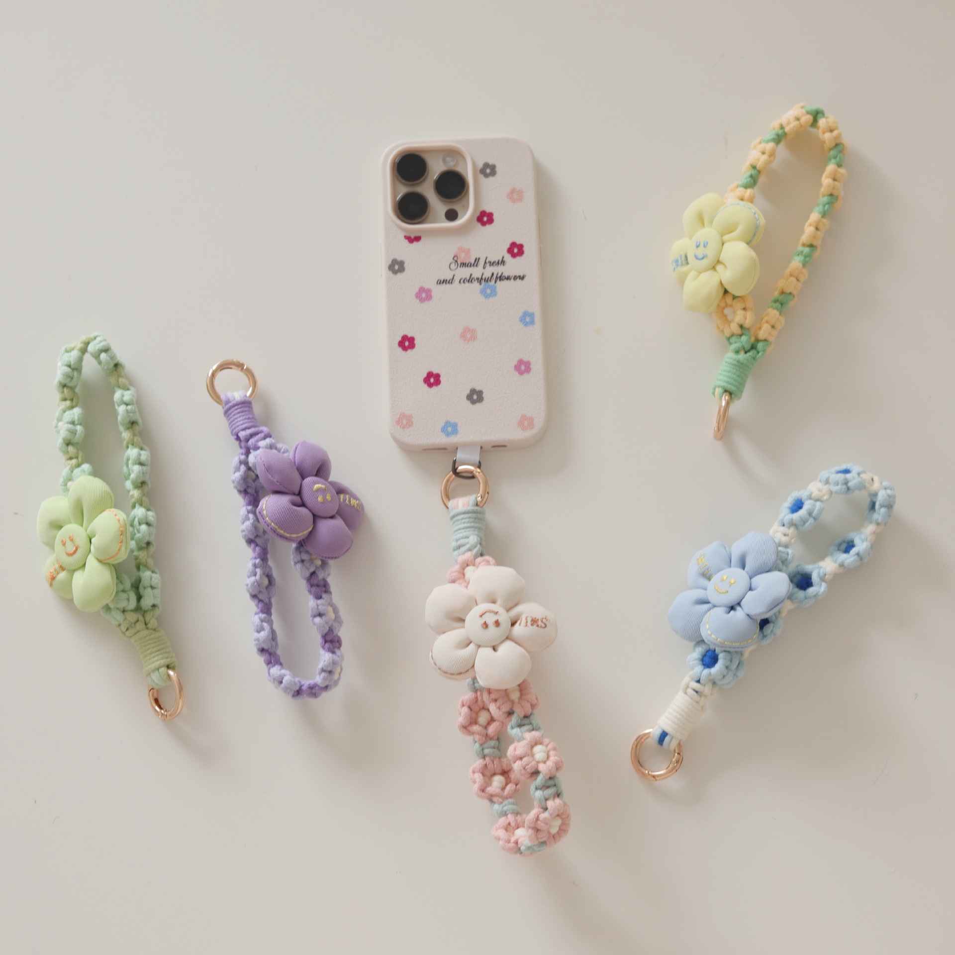 Cute handcrafted flower keychains from Japan and South Korea, mobile phone pendants, three-dimensional flower wrist lanyards, handmade gifts for women details Picture