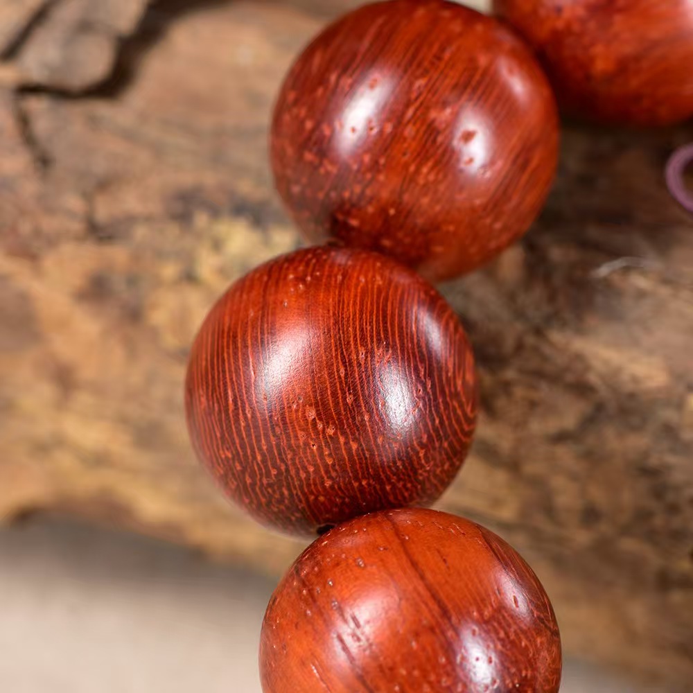 Cat's eye sandalwood bracelet supply, red flower pear bracelet, car gear, bead decoration, 108 Buddhist beads, red sandalwood, purple sandalwood, cultural and artistic items Specification image