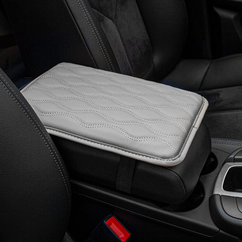 Car armrest box pads, universal leather arm protection pads for vehicles, anti-slip height-increasing pads for car central armrest boxes Application Scenario
