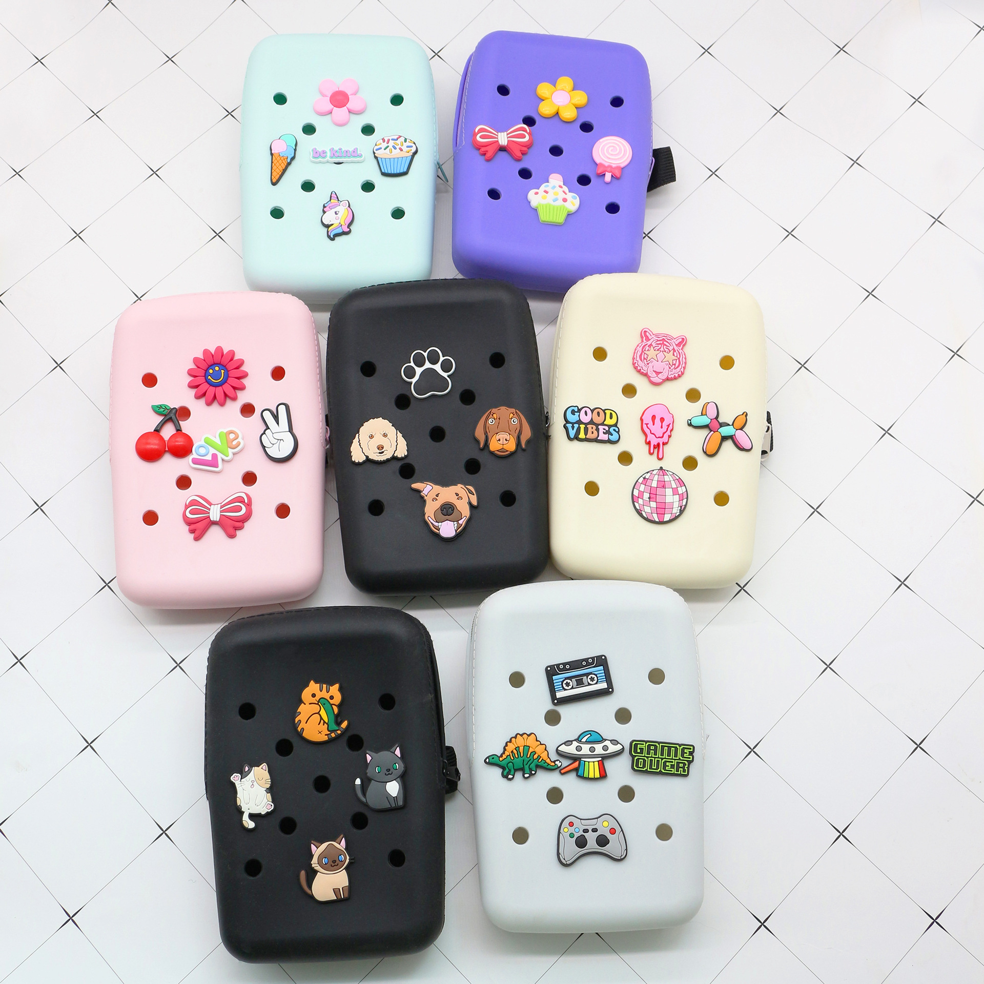 Cross-border bestsellers: stanley water Cup Silicone hole Bag, 40oz Ice Cup, loose change bag, outdoor exercise arm bag Specification image