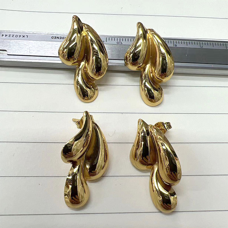 European and American cross-border fashion metal style geometric irregular copper-plated real gold three-drop earrings, niche and unique for women details Picture