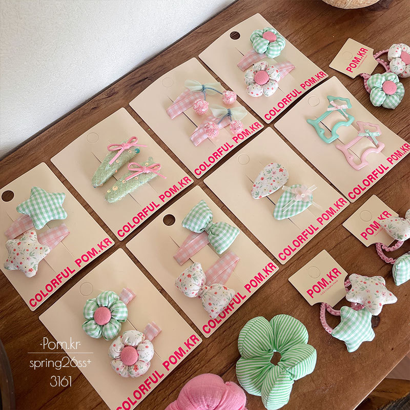 New Korean-style sweet floral checkered hair clips, children's fabric handcrafted bye-bye clips, baby sweet girl flower bangs clips Specification image
