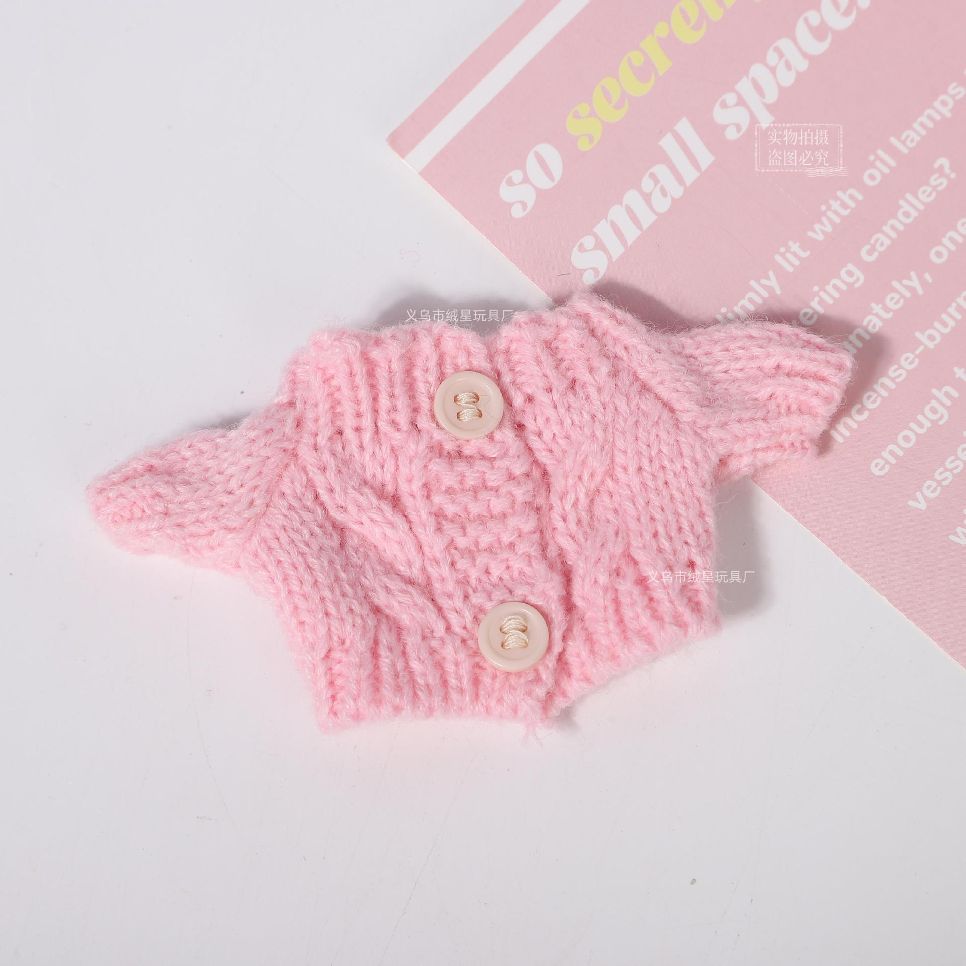 The leader of knitted baby clothes, Dog West Highland doll clothes, cartoon dolls, knitted mini sweaters, pendants, dolls, knitted shirts Application Scenario