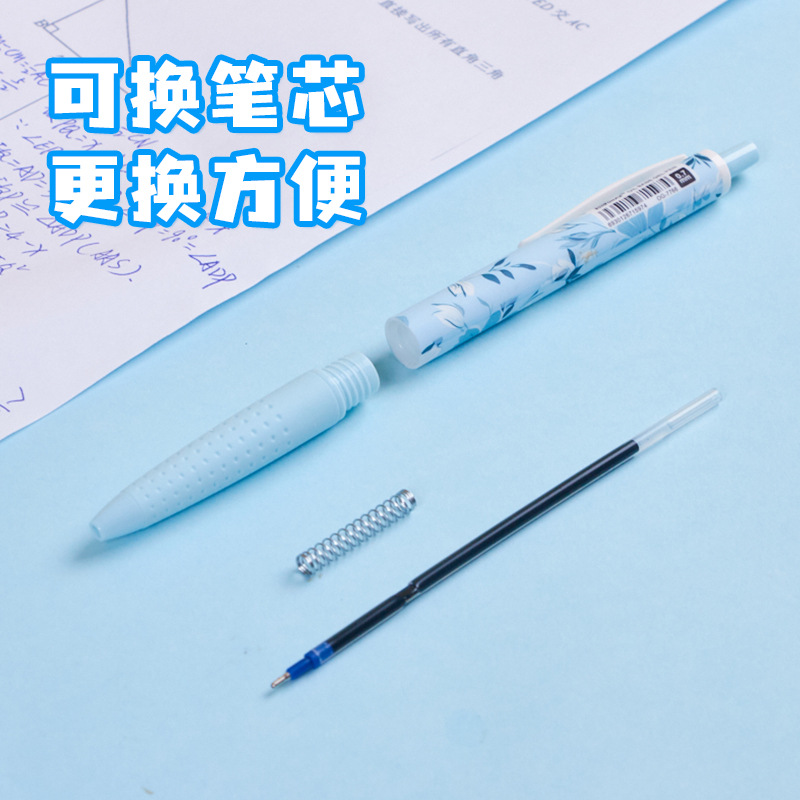 Wholesale of smooth oil pens in stock. 7766 blue oil pens per box, 36 pieces. Flower-handled oil pens Application Scenario