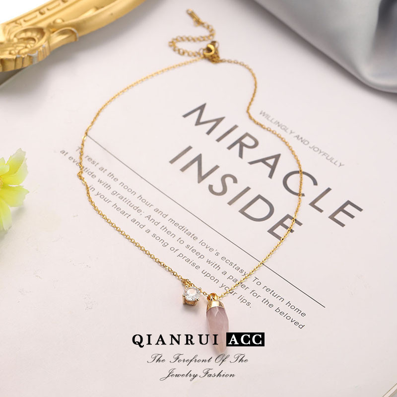 Amazon's best-selling natural crystal pendant hexagonal column necklace, single-pointed hexagonal crystal column jewelry, French light luxury style