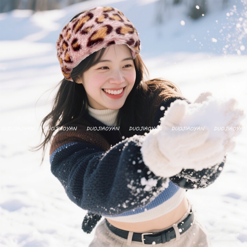 New retro leopard print plush headband for autumn and winter, elastic wide-edge headscarf, face wash and hair tie, forehead warmth must-have for women details Picture