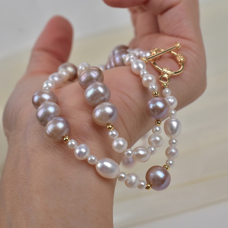 74cm original natural freshwater pearl long sweater chain, fashionable outfit, Baroque pearl light luxury necklace Application Scenario