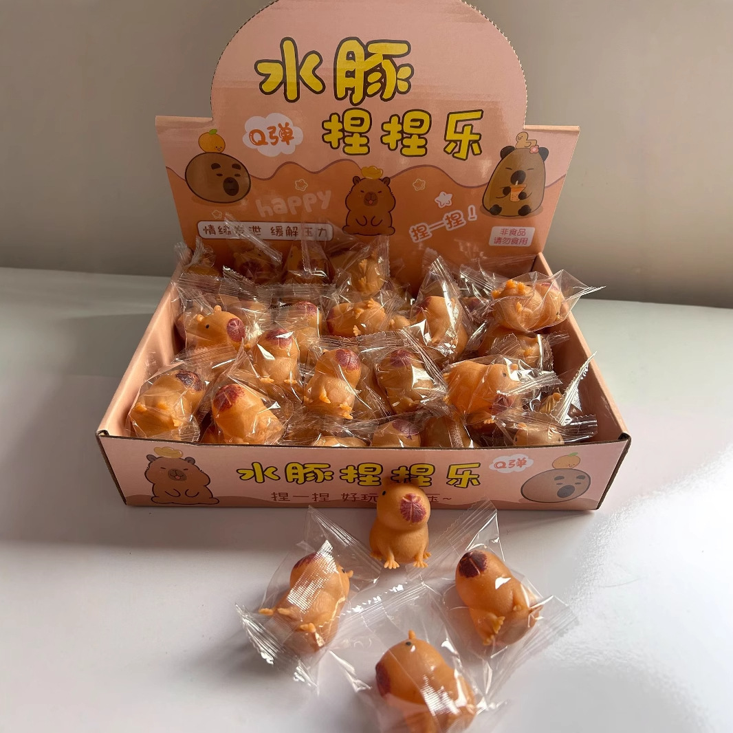 The popular internet-famous groundhog Pinching fun Capybara is a new type of pinching toy that helps relieve stress, release emotions and rebound quickly details Picture