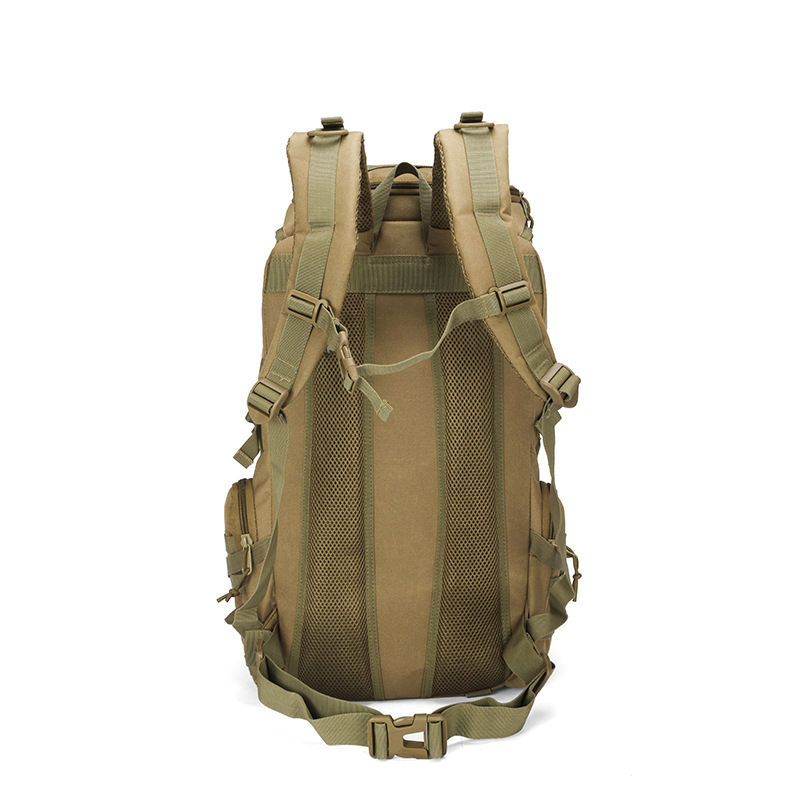 Yitu Amazon outdoor backpacks, camouflage bags, tactical action bags, large-capacity men's and women's backpacks, factory direct batch Application Scenario