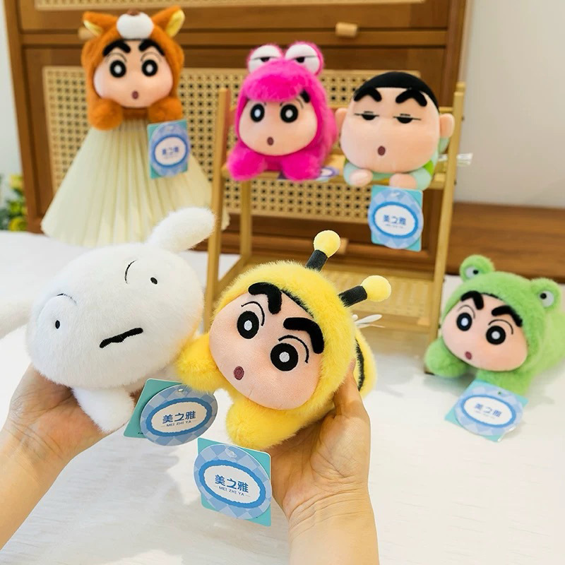 Wholesale of genuine 6-inch Crayon Shin-chan palm dolls, scented pajamas, Shin-chan wrist pads, and plush dolls details Picture