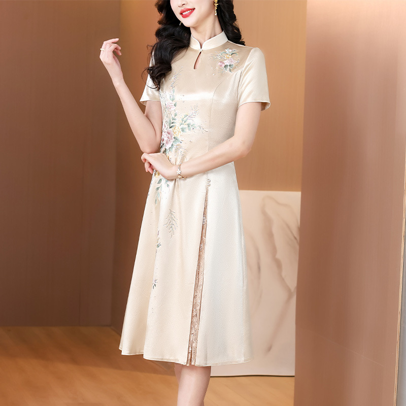 New Chinese-style elegant wedding dress for Grandma Xi, cheongsam dress, 2025 new style elegant mom dress