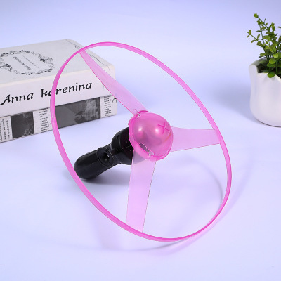 New colorful luminous flying saucer 12-lamp drawstring flying saucer, Flying Fairy six-lamp flying disc, children's street stall outdoor toy Application Scenario