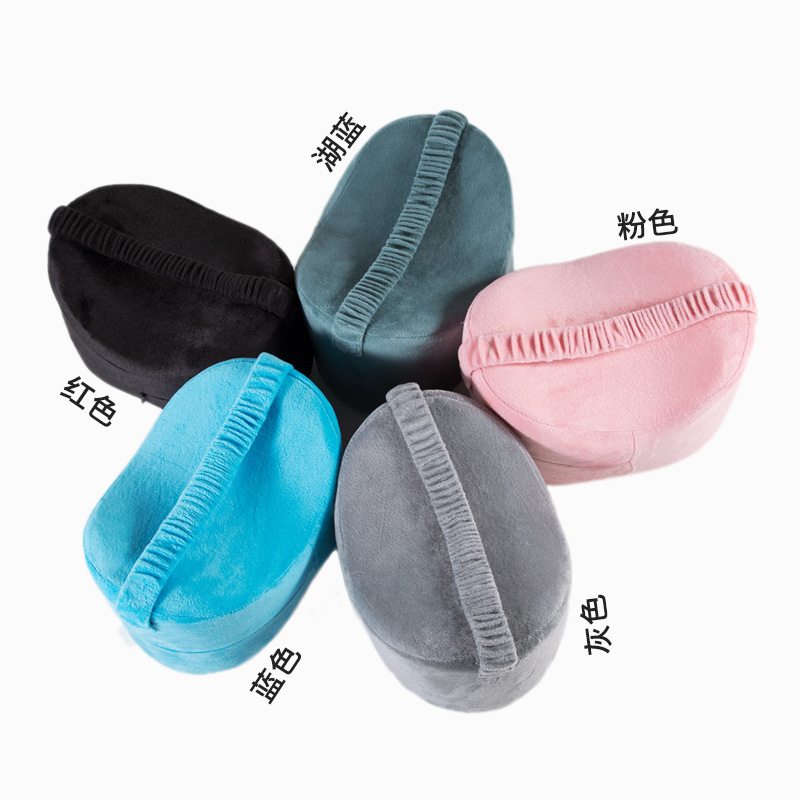 亚马逊批发记忆棉夹腿枕膝盖枕夹腿垫脚枕孕妇夹释压脚垫瑜伽腿枕白底实物图