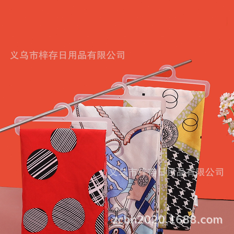 Factory direct sales and wholesale of plastic hooks, wavy opening scarf racks, towel hooks, silk scarves, supermarket display clothes hanger hooks details Picture