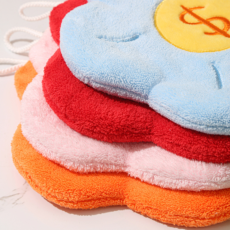 水晶树/铜器摆件/招财摆件/财神到装饰/水晶发财树产品图