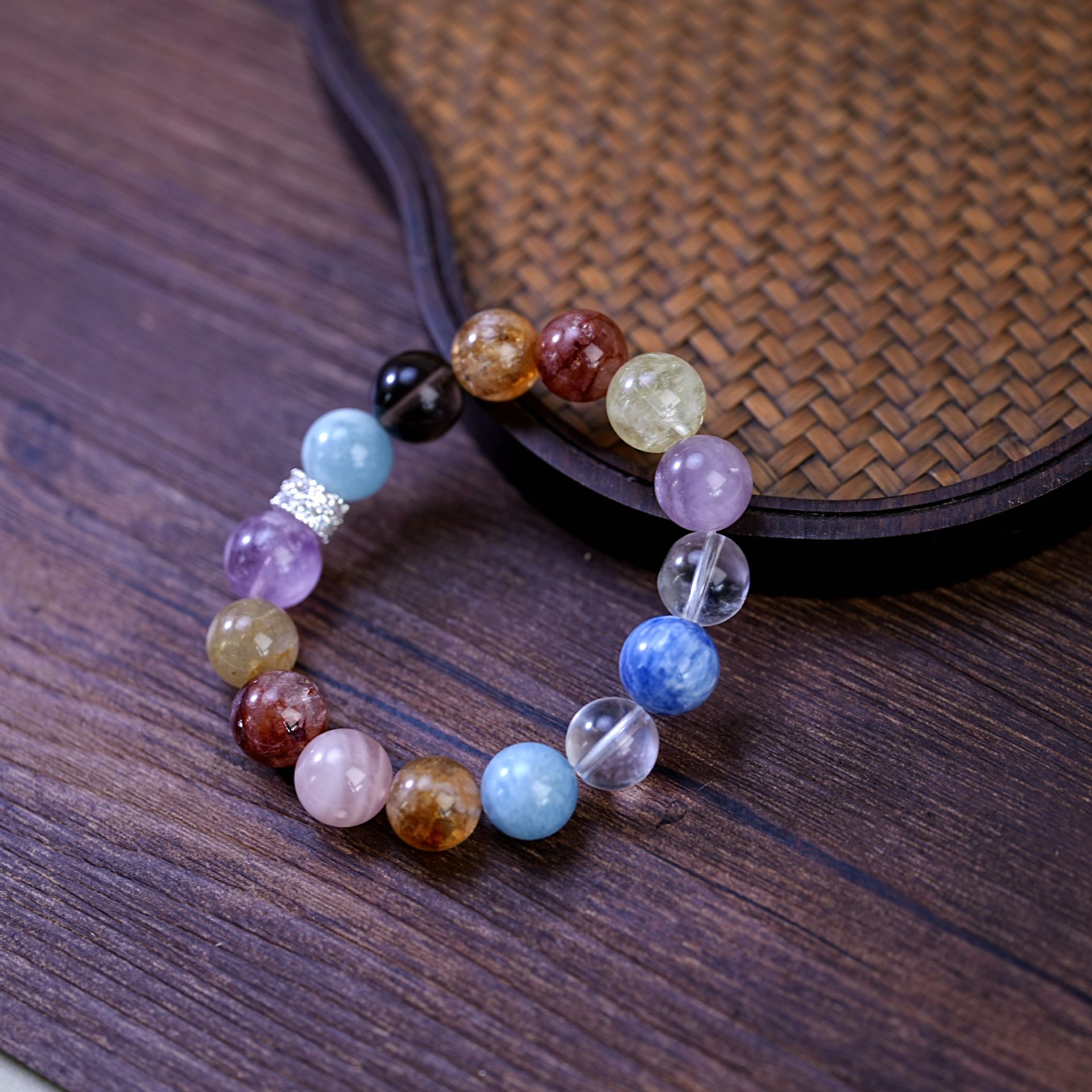 Natural blue crystal multi-treasure crystal beaded bracelet, dopamine light luxury sweet design women's bracelet, wealth-attracting accessory