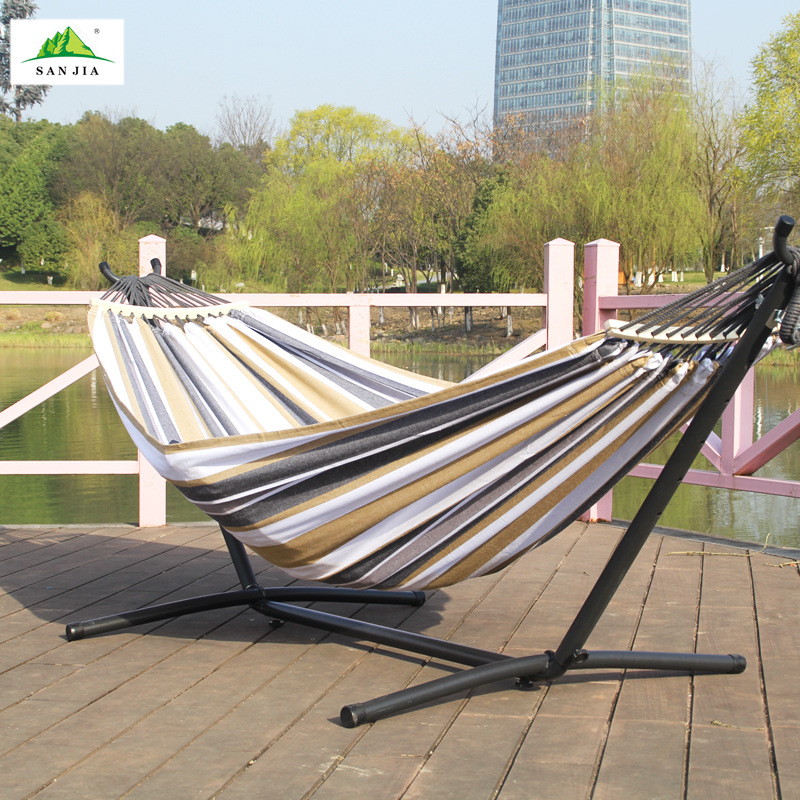 Camping outdoor leisure hammock, camping thickened canvas hammock frame thickened cotton rope single and double person mesh wholesale details Picture
