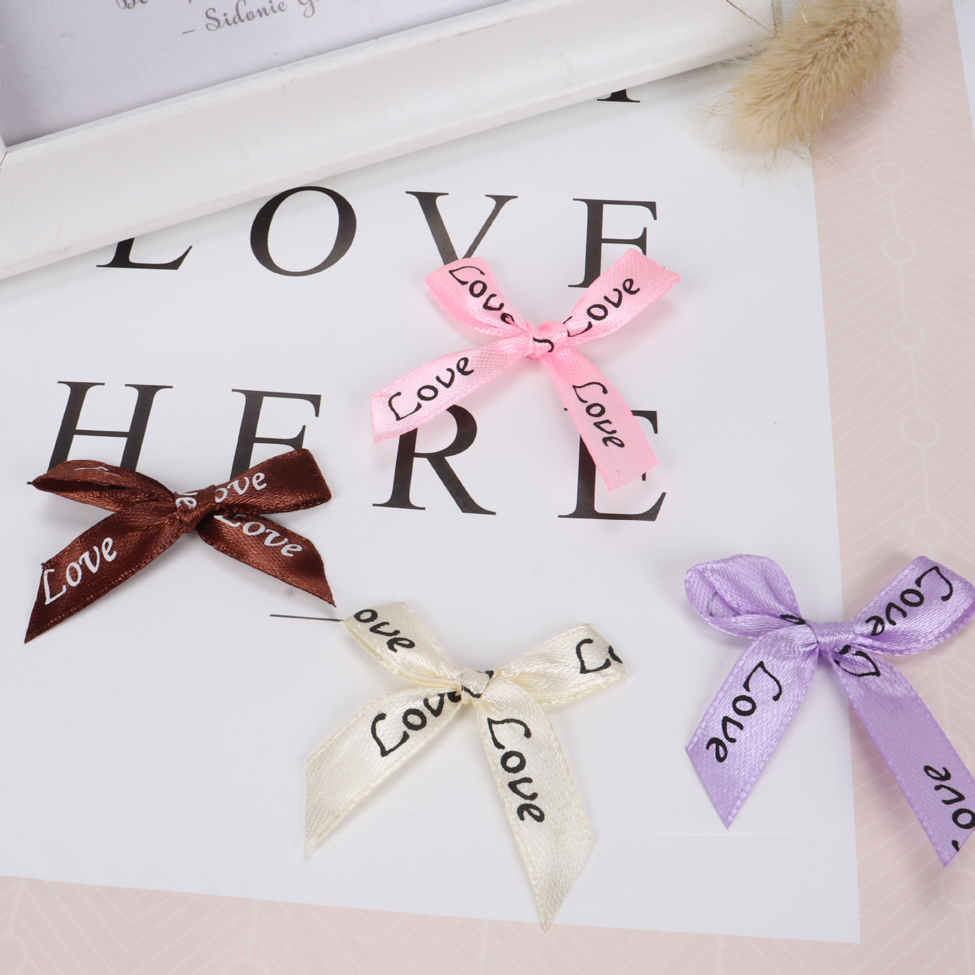 厂家批发公仔love蝴蝶结.礼品喜糖盒diy手打结量大从优颜色齐全