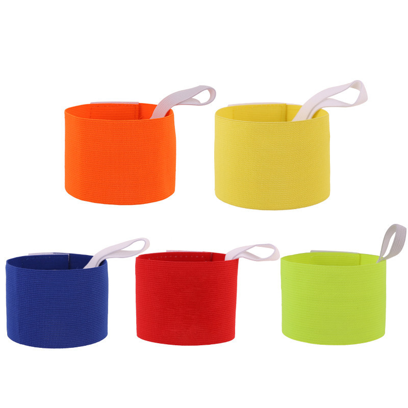 The team emblem, football captain's armband, arm badge, elastic tape, elastic band, ring reinforcement and winding captain's logo details Picture
