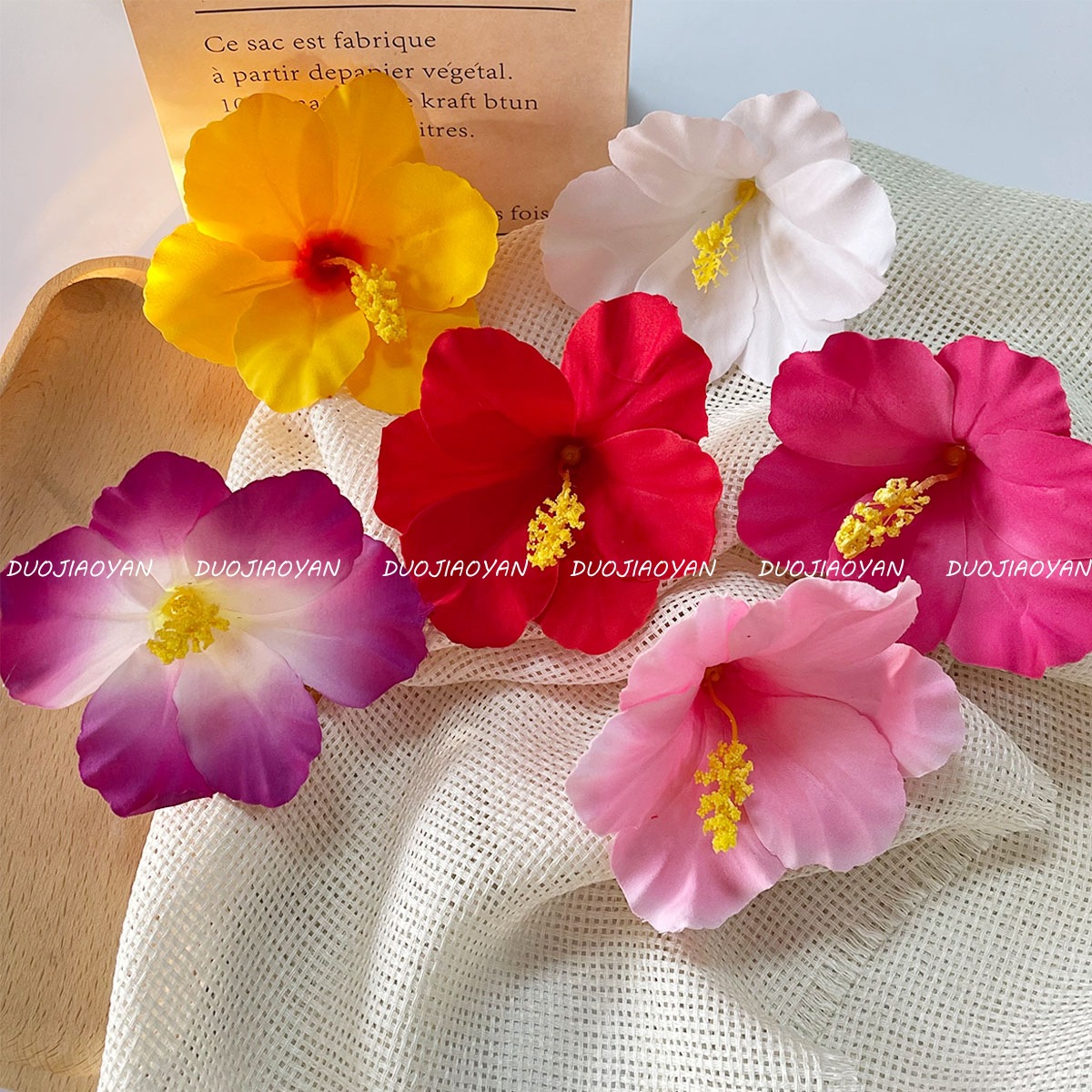 New cross-border Hibiscus flower hairpin, oversized realistic fabric flower Hawaiian vacation style, 12cm creative hairpin for women Specification drawing