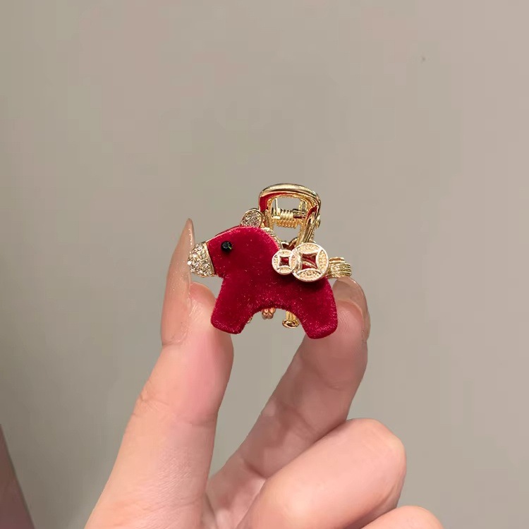 New high-end small hairpin side bangs with red velvet for the zodiac year Specification image