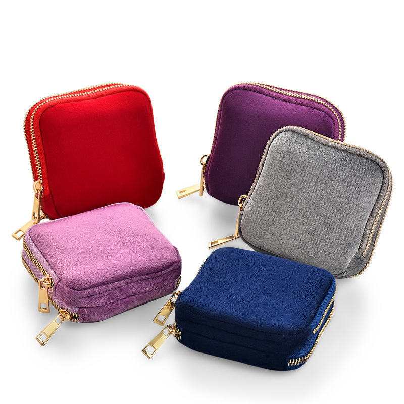High-end multi-layer jewelry storage bag, velvet bracelet and chain storage bag, jewelry bag, retro portable jewelry bag details Picture