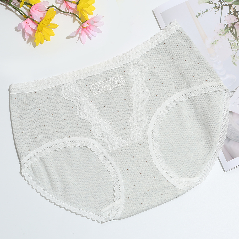 Pure cotton white polka dot lace fringed women's plus-size underwear is breathable, comfortable and soft Specification image