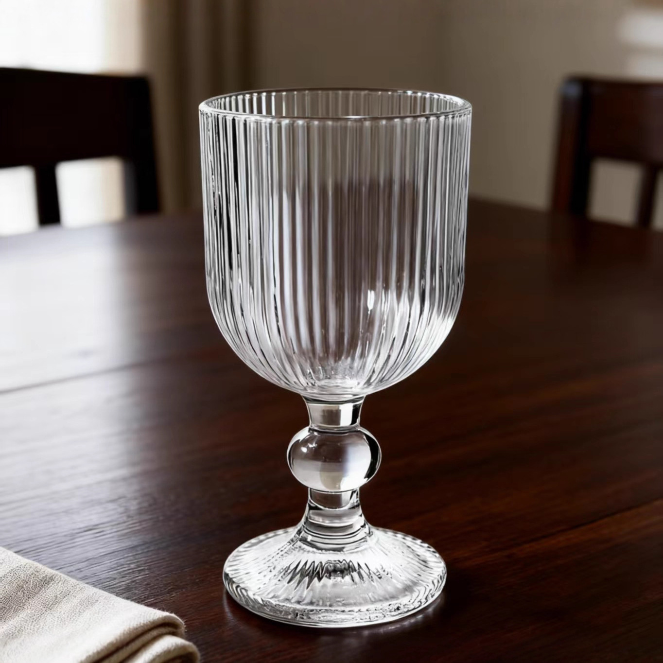 Retro rayas verticales copas de pies altos creativas elegantes y ligeras copas de lujo copas de agua domésticas copas de vino tinto y champán copas de sentido de diseño